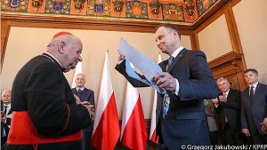 Order Orła Białego dla kardynała Stanisława Dziwisza